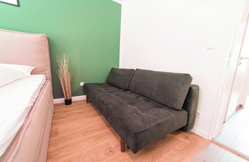 Guenzburg Apartment | Vacation apartment near Legoland with large terrace