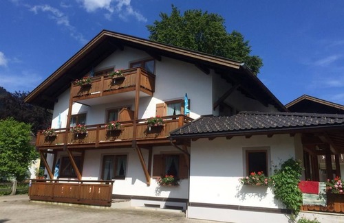 Ettal Apartment | Vacation apartment no. 1 - Haus Schneider-Sepp, Preisinger