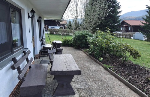 Arrach Apartment | Vacation Apartment "Oehlenschlaeger Nr. 53 EG" with Mountain View, Terrace and Garden