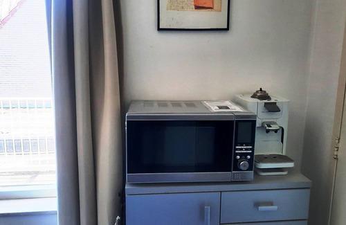 Ballum Apartment | Vacation apartment on 1st floor in the village of Ballum on the Island Ameland.