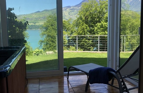 Spiez Apartment | Vacation apartment on Lake Thun - magnificent views of the lake and mountains