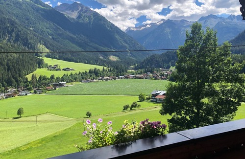 Wald im Pinzgau Apartment | Vacation apartment on the farm