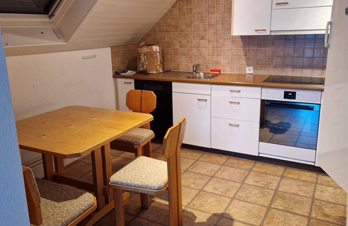 Meinisberg Apartment | Vacation apartment Pirol