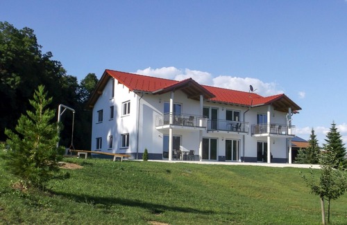 Laichingen Apartment | Vacation apartment Sonnenblume, 57 sqm, 2 bedrooms, south balcony, max. 4 persons