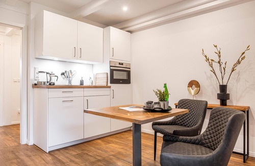 Ostersiel Apartment | Vacation apartment 'Stör' - comfortable and central