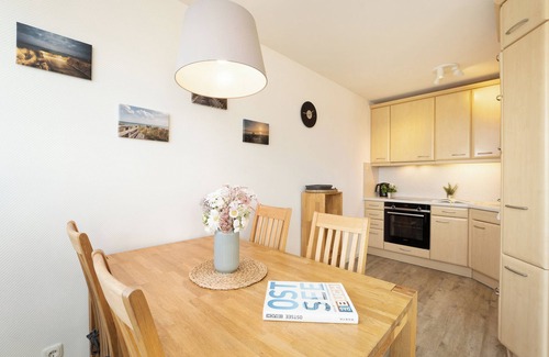 Rettin Apartment | Vacation apartment Traumblick Rettin with balcony and sea view in Rettin