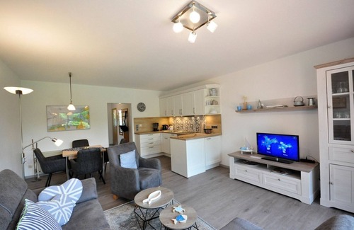 Werdum Apartment | Vacation apartment Warfstr. 3/2 - Wohnpark Werdum