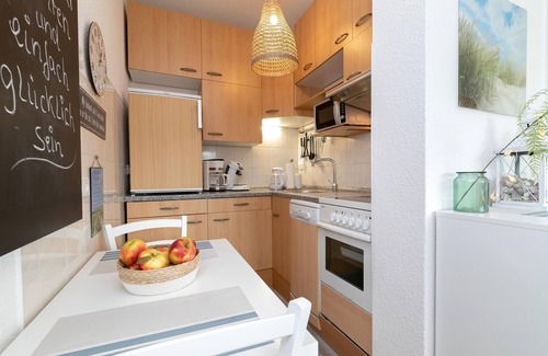 Groemitz Apartment | Vacation apartment Weidennest at Weidenweg 25 with balcony in Grömitz
