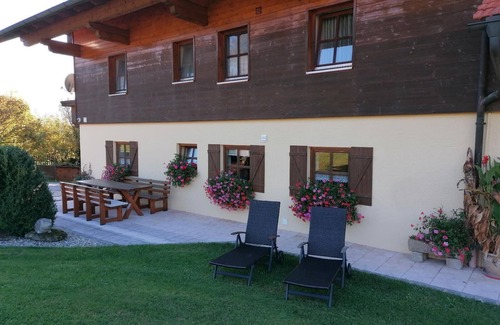 Arnbruck Apartment | Vacation apartment with 2 bedrooms, each with a balcony
