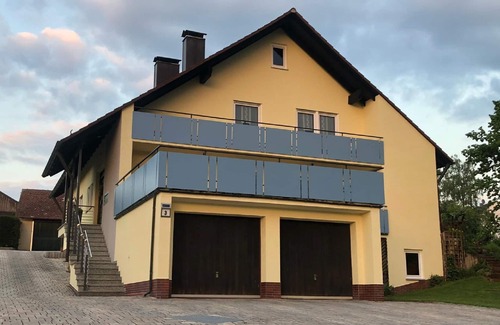 Altdorf bei Nuernberg Apartment | Vacation apartment with conservatory and two balconies