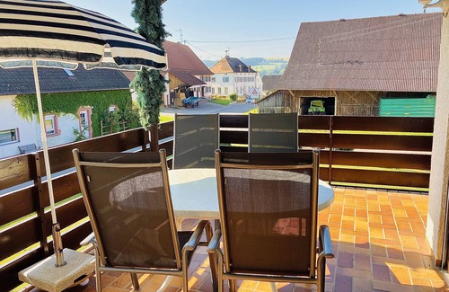 Burgweiler Apartment | Vacation apartment with large balcony near Lake Constance 97m ²