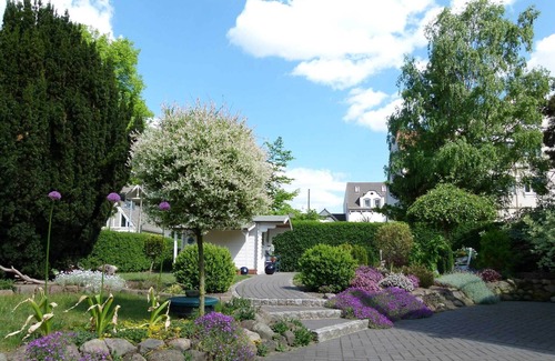 Burg-Grambke Apartment | Vacation apartments on the Lesum - FeWo Lesmona - TOP long-term conditions