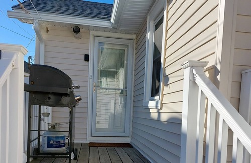 Point Pleasant Beach Cottage | Vacation Cottage steps to the beach and boardwalk