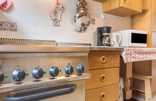 Canazei Ski Chalet | Vacation Chalet Crepes De Sela with Mountain View, Wi-Fi, Balcony & Garden