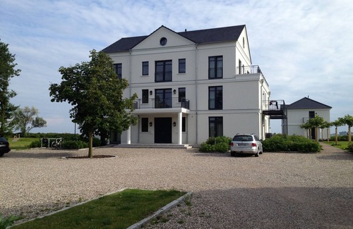 Fehmarnsund Apartment | Vacation apartment/apartment for 4 guests with 90m² in Fehmarn OT Fehmarnsund (127362)