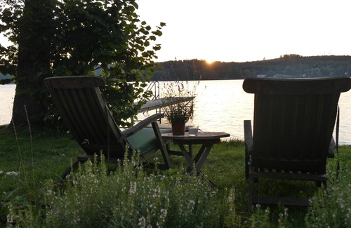 Widdersberg House | Vacation home on Pilsensee with direct lake access, jetty and sauna