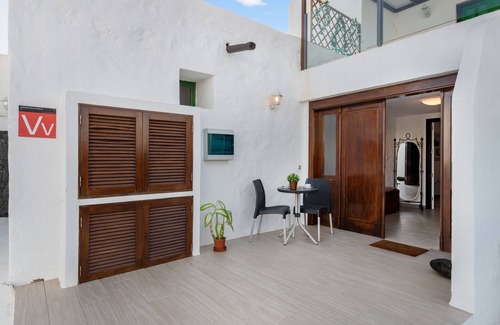 Mozaga Apartment | Vacation 'Finca El Moral In Mozaga' with Mountain View, Private Terrace and Wi-Fi