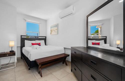 Punta Las Marias Apartment | Vacation Getaway In Ocean Park With Parking