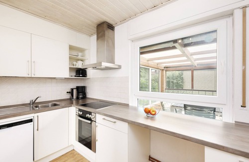 Schonberger Strand House | Vacation home for 6 guests with 110m² in Schönberger Strand (294648)