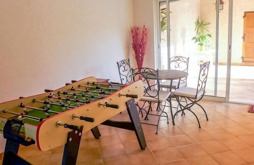 Bormes-Les-Mimosas House | Vacation home Mimosas in Bormes-les-Mimosas - 8 persons, 4 bedrooms