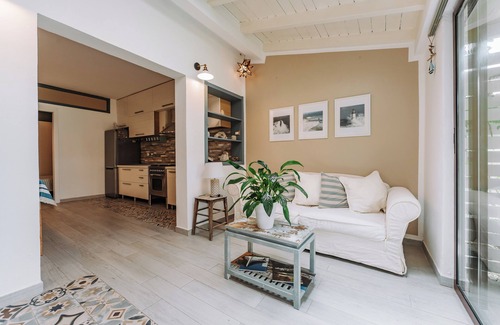Capitana House | Vacation Home Costabeach 5 min from the beach and marina of Capitana