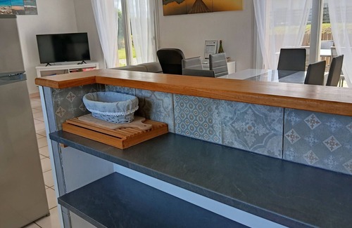 Plouguerneau House | Vacation home 300m from Grève Blanche beach