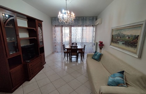 Nettuno Apartment | Vacation home 5 minutes from the sea. Ferienhaus 5 Minuten vom Meer entfernt.