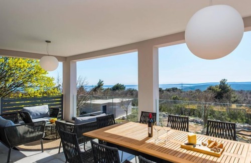 Viskovici House | Vacation home A.R.T. by Interhome
