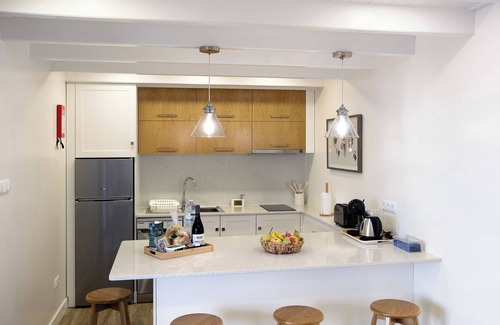 Lajes do Pico House | Vacation Home "Adega Do Portinho Velho" with Balcony & Wi-Fi