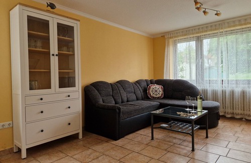 Wesselburen House | Vacation home 'Alexandra' with private garden