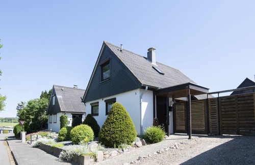 Heringsdorf House | Vacation home Ankersonne with terrace in Süssau