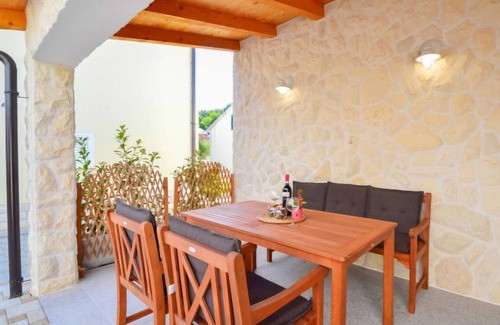 Brodarica House | Vacation home Ante by Interhome
