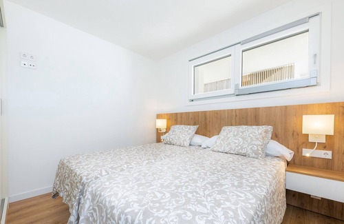Son Servera Apartment | Vacation Home Apartment Las Palmeras III with Pool, Wi-Fi, A/C, Terraces & Garden