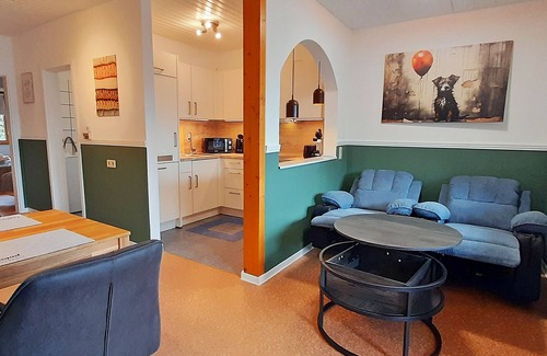 Mengerskirchen House | Vacation home at the node A10 Grill, terrace, desk, printer, 2xTV, kitchen