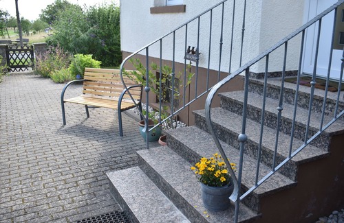 Minderlittgen House | Vacation home Auf Pötsch * Cozy vacation home with garden