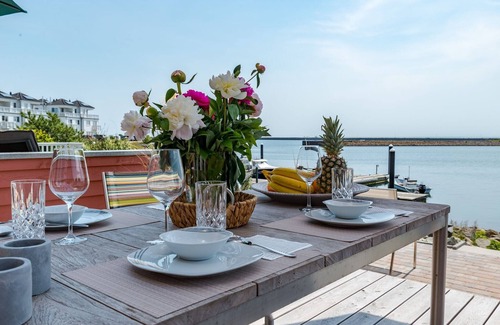 Olpenitz House | Vacation home "Auszeit" with sauna, fireplace, south-facing terrace and 50 meters to the Baltic Sea beach