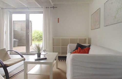 Beveren House | Vacation home Bbrik by Interhome