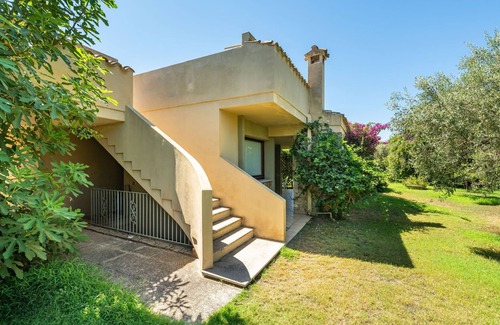 Notteri House | Vacation home Carlo by Interhome