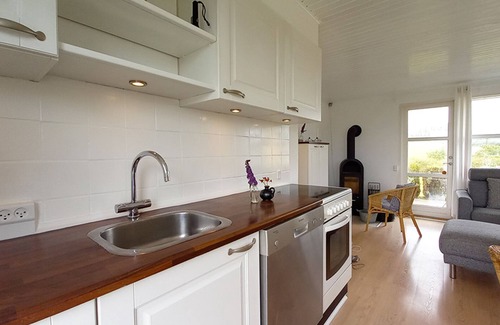 Broager House | Vacation home close to the beach with oven and WLAN just over the border
