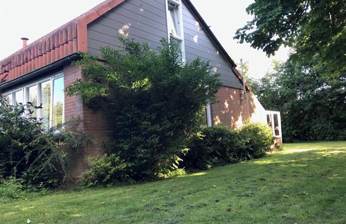 Brouwershaven House | Vacation home Den Osse - Brouwershaven, child-friendly, large garden, WLAN