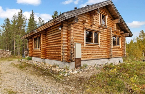 Lampivaara House | Vacation home Eepilä by Interhome