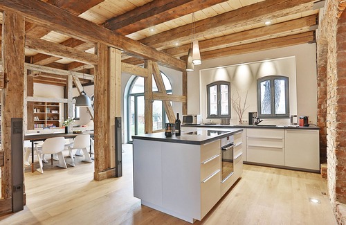 Old Town House | Vacation home feeling in the heart of the old town - 180 m2 over 2 floors, 3 bedrooms, fireplace