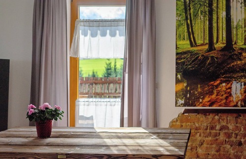 Eschlkam House | Vacation Home "Ferienhäusl" with Mountain View, Private Terrace & Wi-Fi