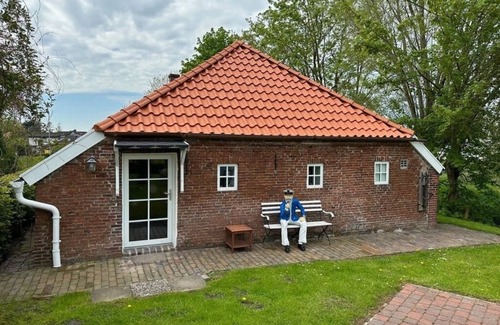 Altfunnixsiel House | Vacation home for 4 guests with 105m² in Wittmund (170174)