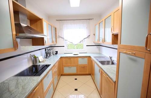 Aich House | Vacation home for 6 guests with 150m² in Aich (68205)