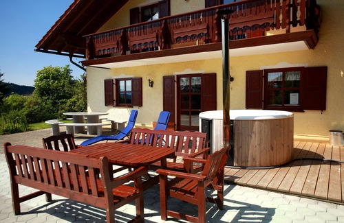 Grafenried House | Vacation home for 16 guests with 225m² in Drachselsried (268717)