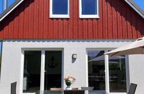 Lensterstrand House | Vacation home for 10 guests with 95m² in Lensterstrand (54824)