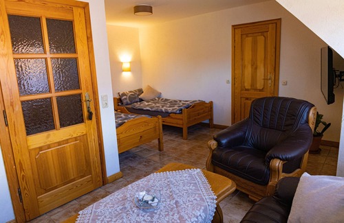 Sillenstede House | Vacation home for up to 8 people near the North Sea