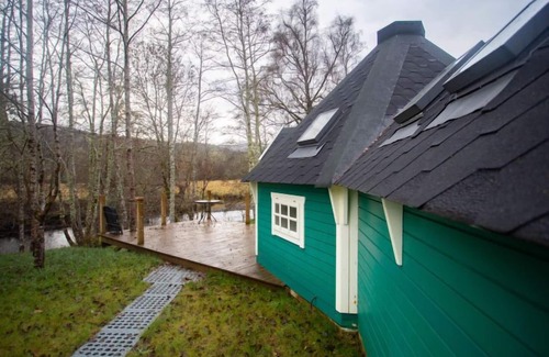 Glen Urquhart House | Vacation home Glen by Interhome