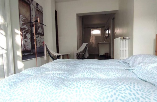 Quartier de France House | Vacation Home "Grande Maison Ancienne" with Private Terrace & Wi-Fi